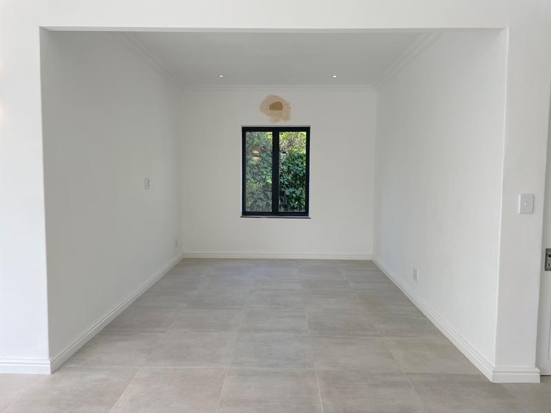 3 Bedroom Property for Sale in Beach Estate Western Cape